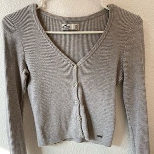 hollister grey button knit top